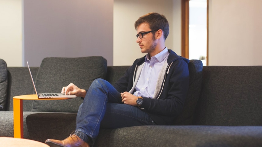 Should we trust the essay service sites?